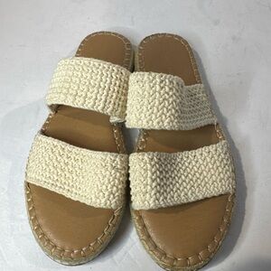 American Eagle Outfitters Cream Espadrille Slides